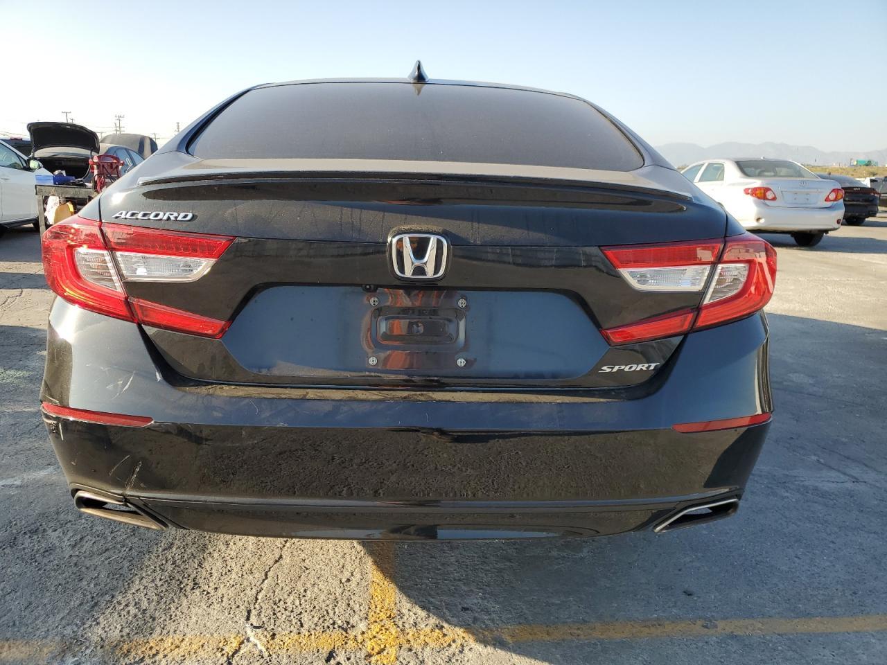 2022 Honda Accord Sport - Фото 6