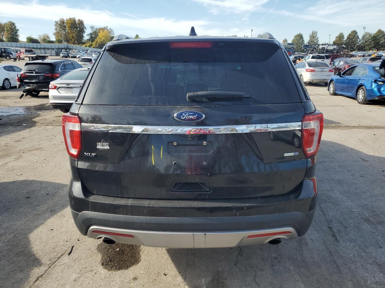 2016 Ford Explorer Xlt - Фото 6