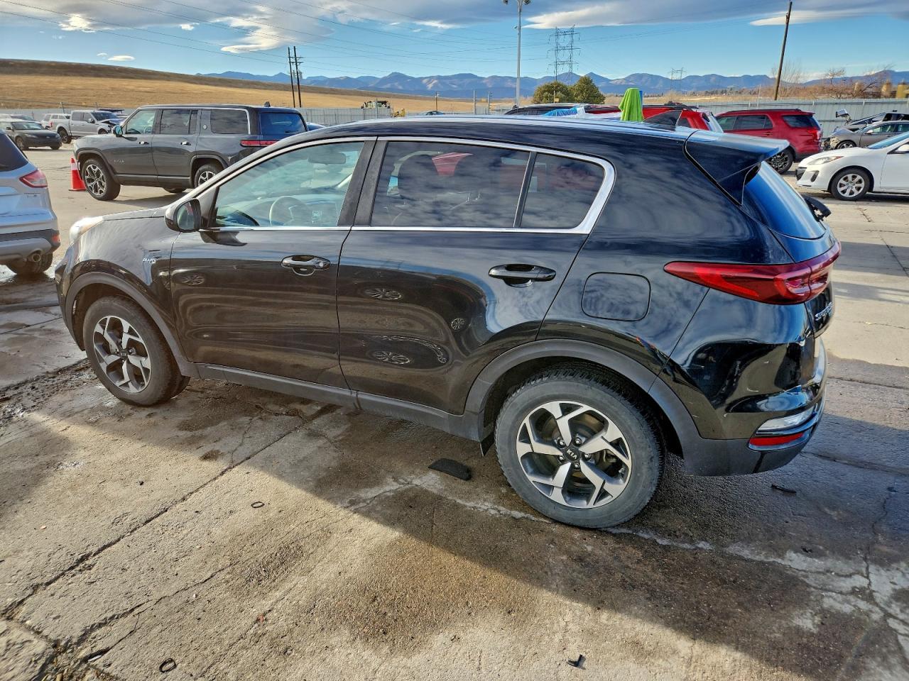 2021 Kia Sportage Lx - Image 2