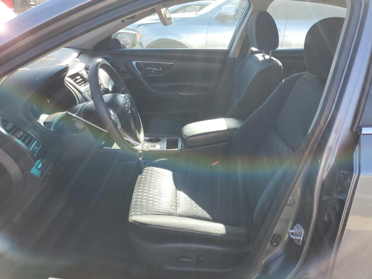 2016 Nissan Altima 2.5 - Фото 7