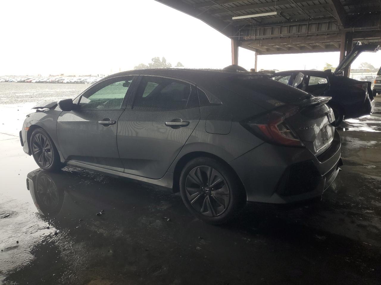 2018 Honda Civic Ex - Image 2