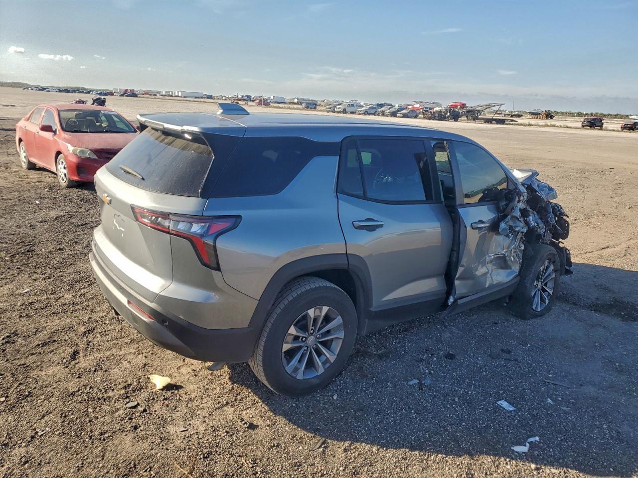 2025 Chevrolet Equinox Lt - Фото 3