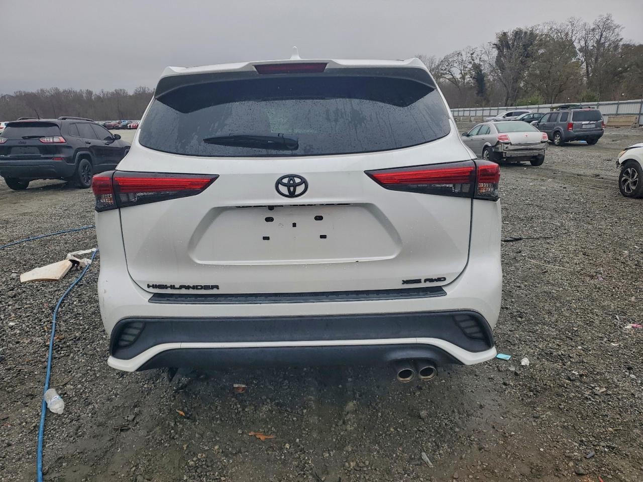 2023 Toyota Highlander L - Фото 6