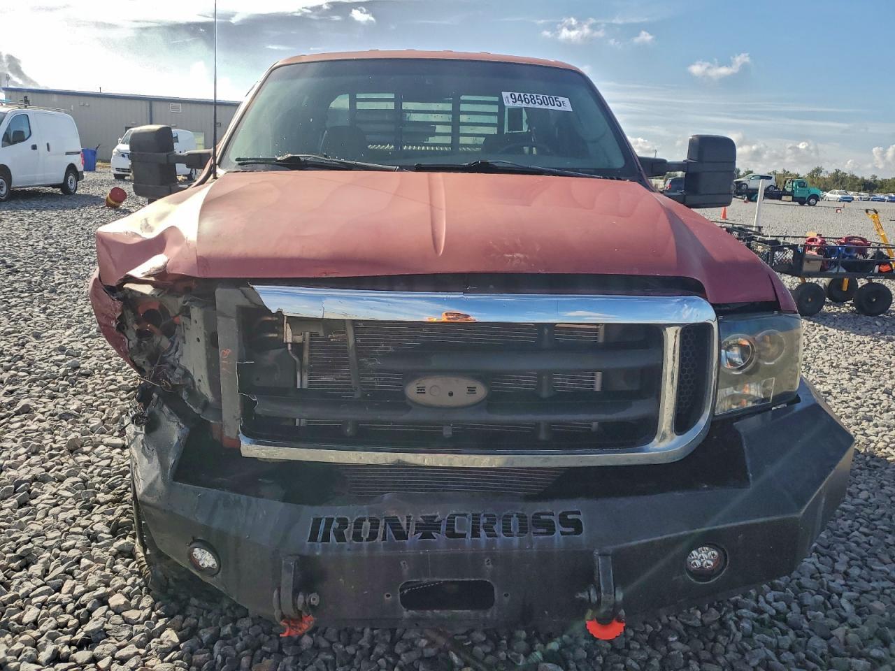 2003 Ford Super Duty F-250 Lar - Image 5