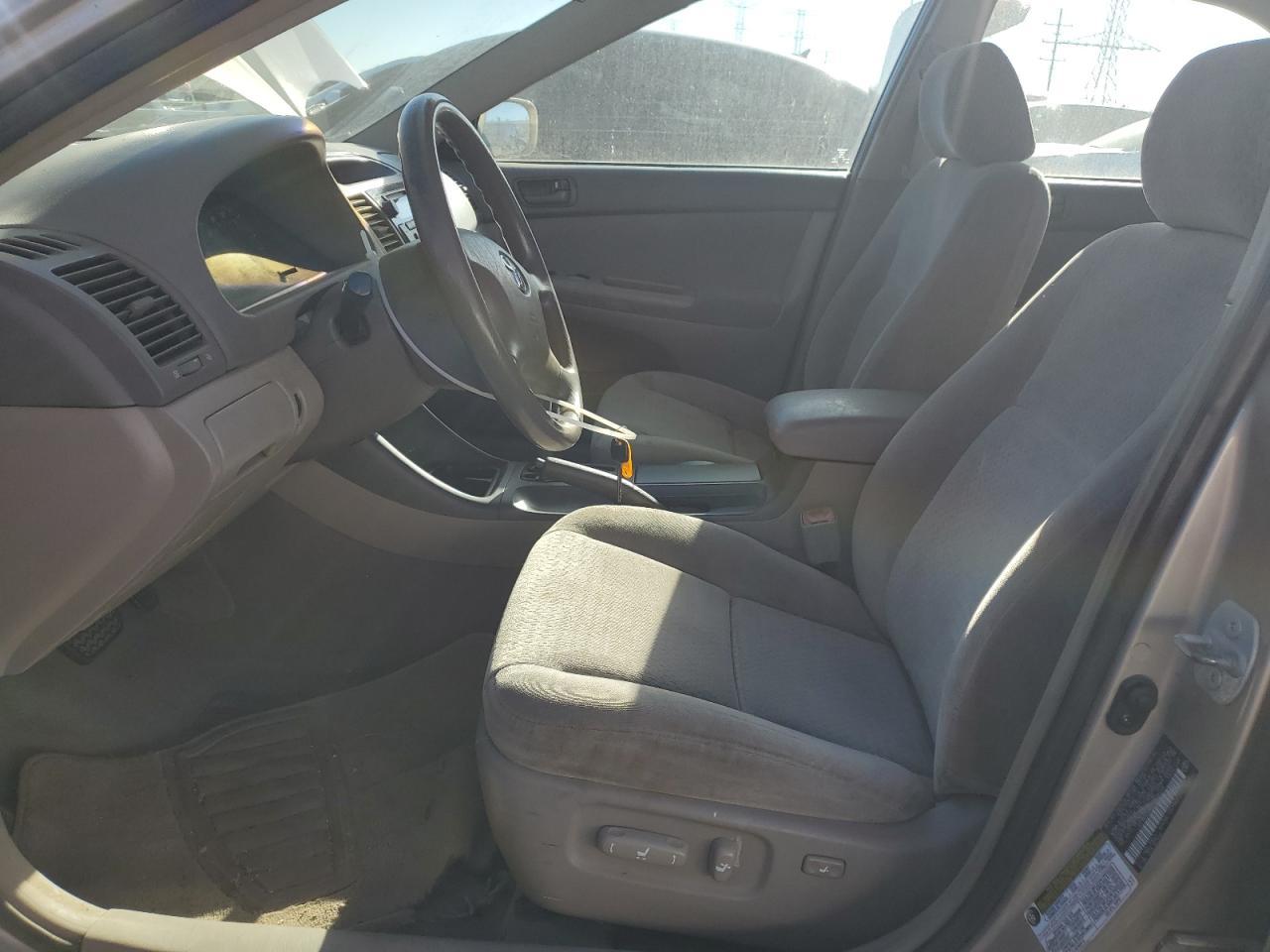 2004 Toyota Camry Standard - Фото 7