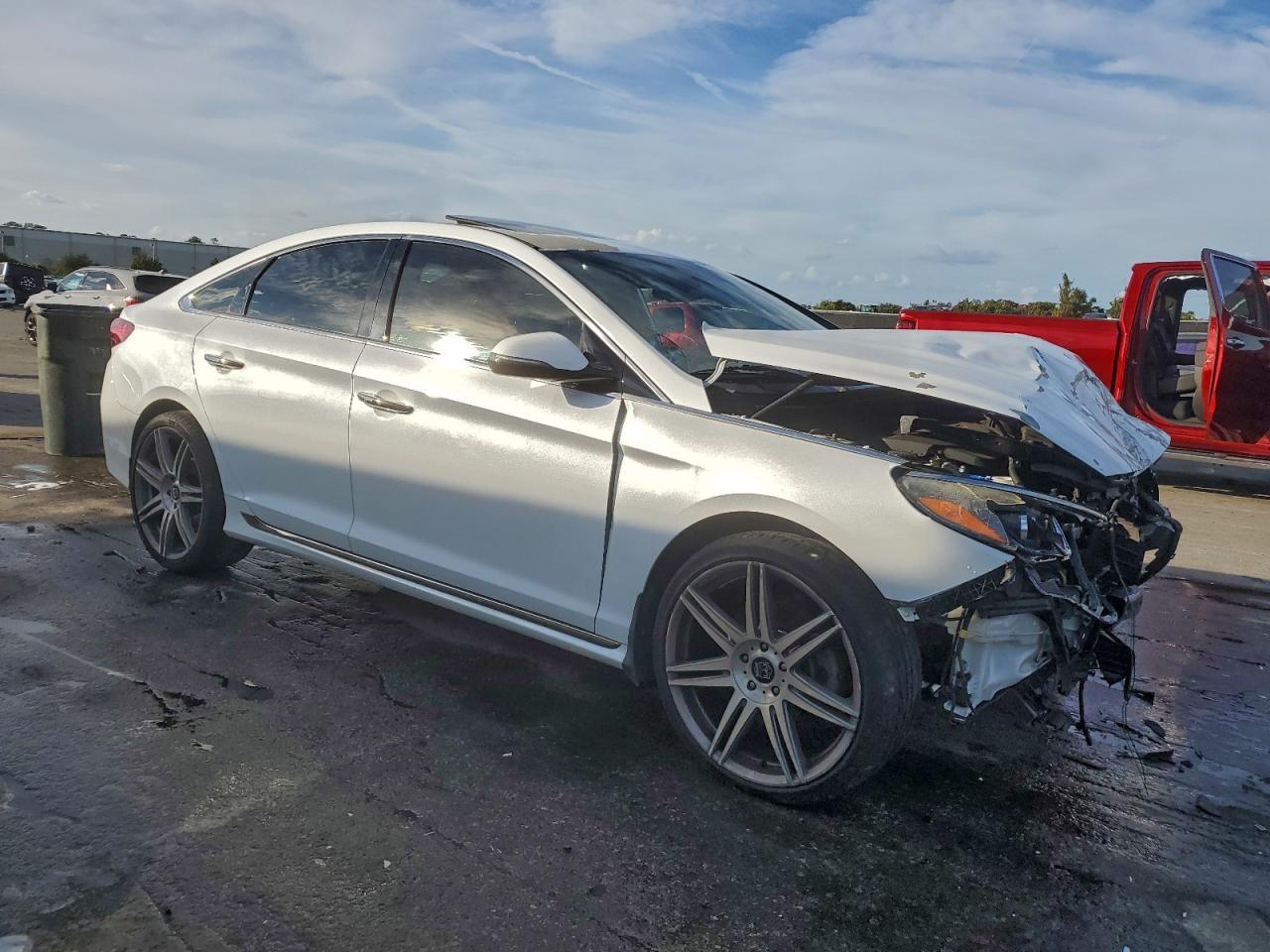 2018 Hyundai Sonata Sport - Фото 4