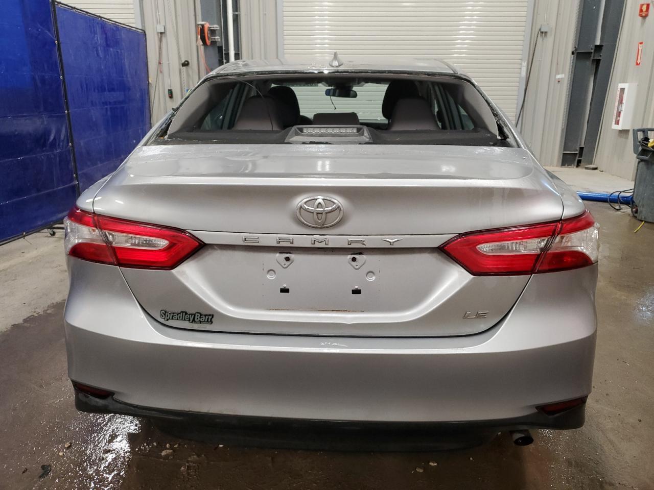 2019 Toyota Camry L - Image 6