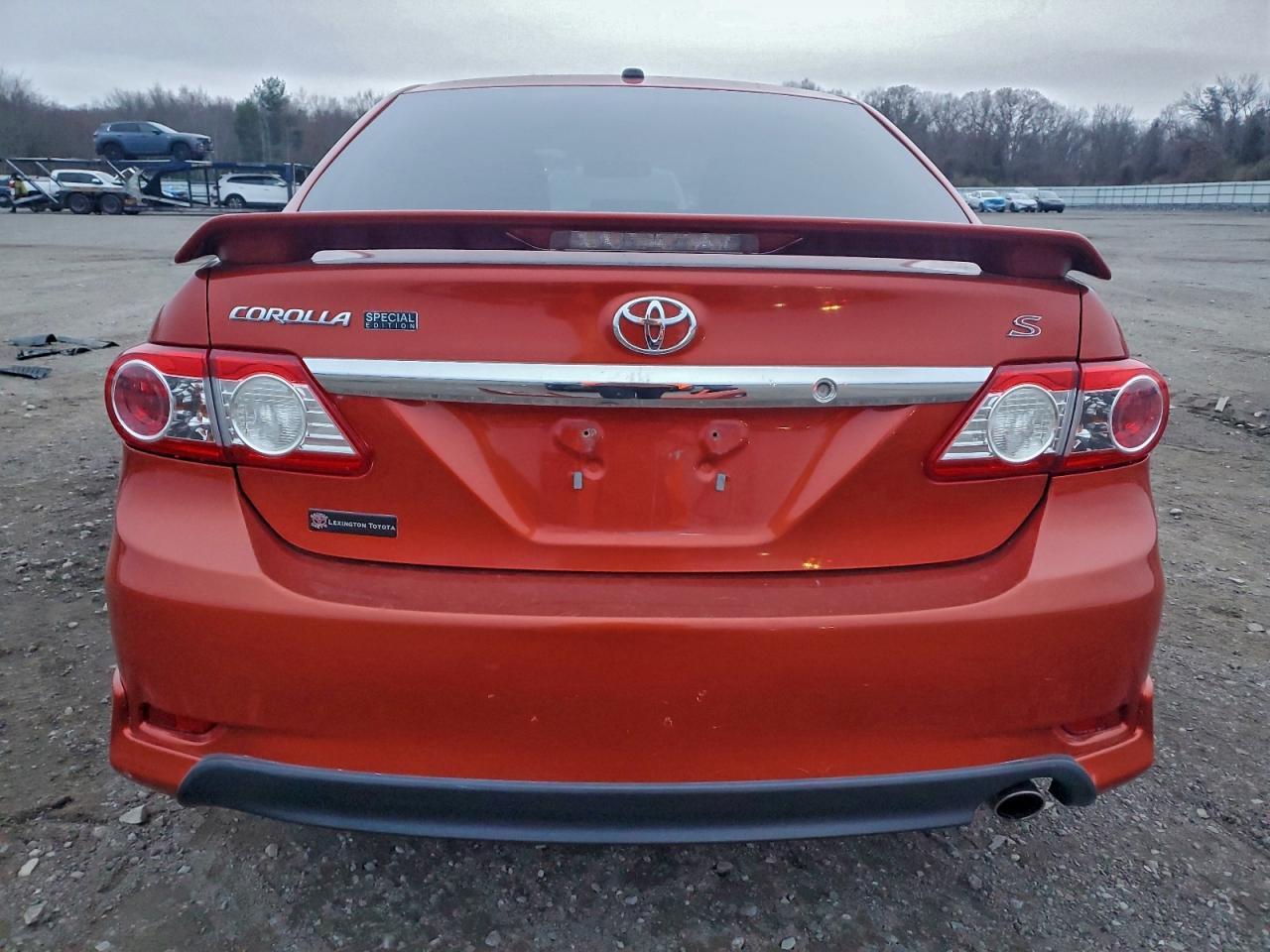 2013 Toyota Corolla Base - Фото 6