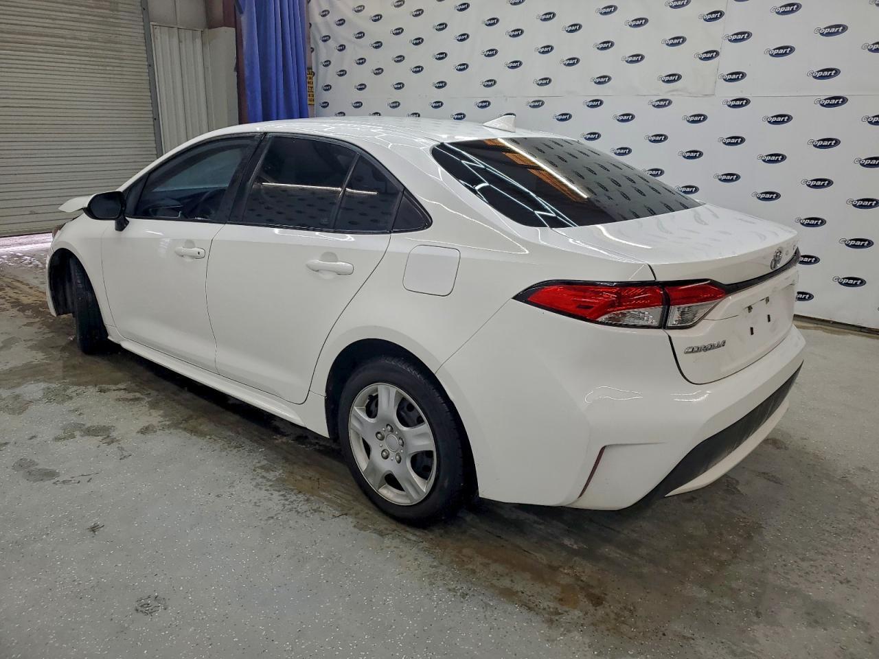 2021 Toyota Corolla Le - Фото 2