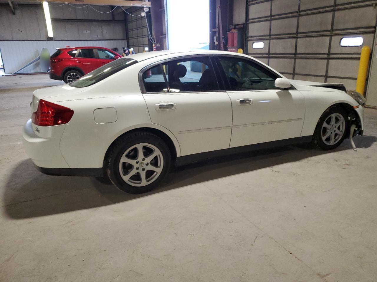 2004 Infiniti G35 - Фото 3