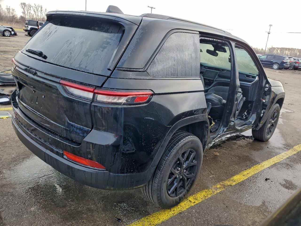 2024 Jeep Grand Cherokee Laredo - Фото 3