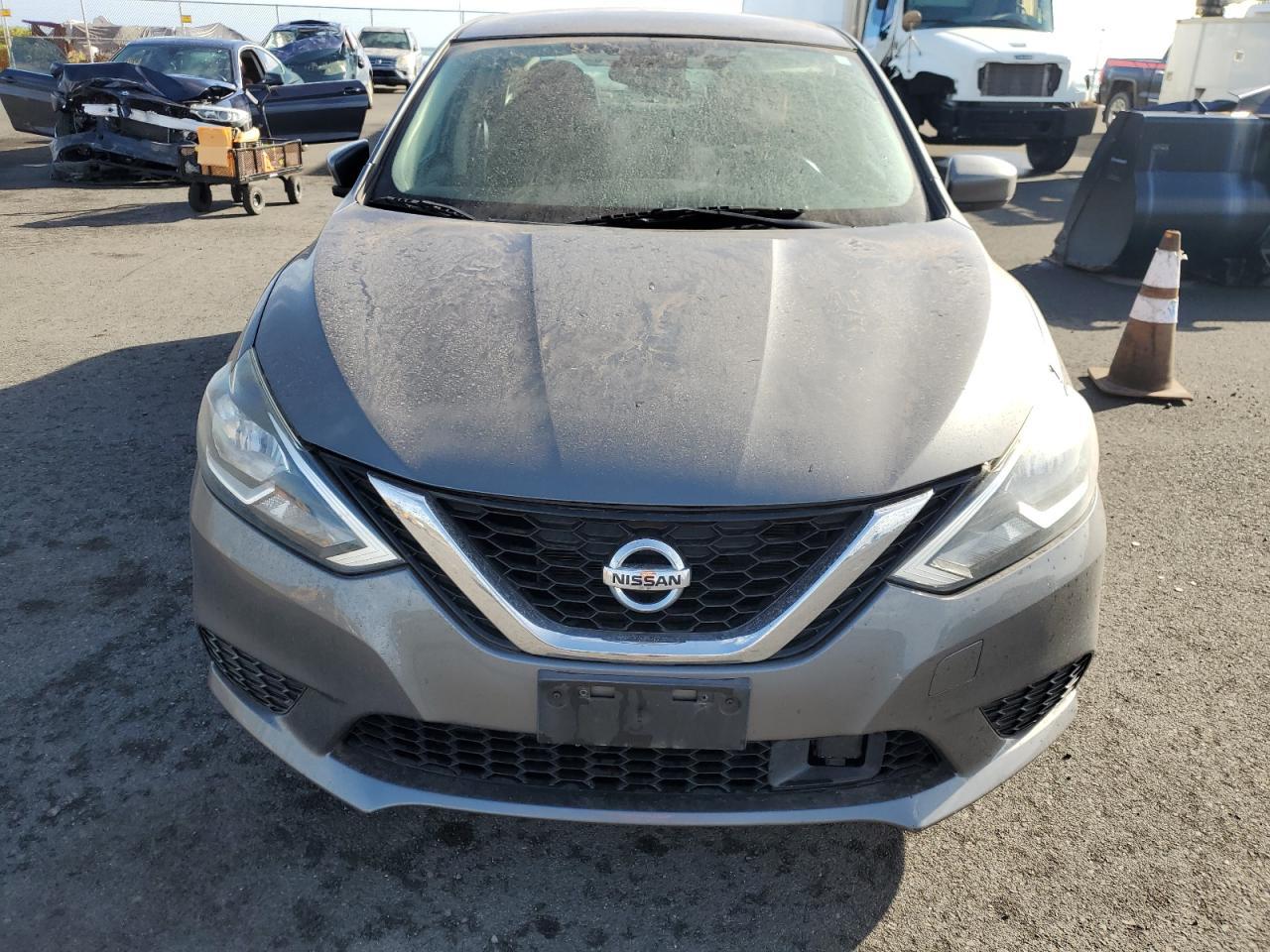 2019 Nissan Sentra S - Image 5