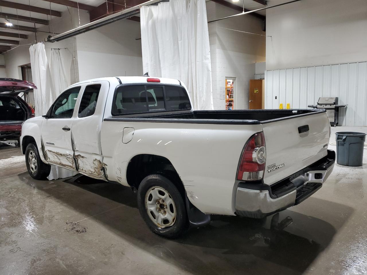 2015 Toyota Tacoma Access Cab - Фото 2