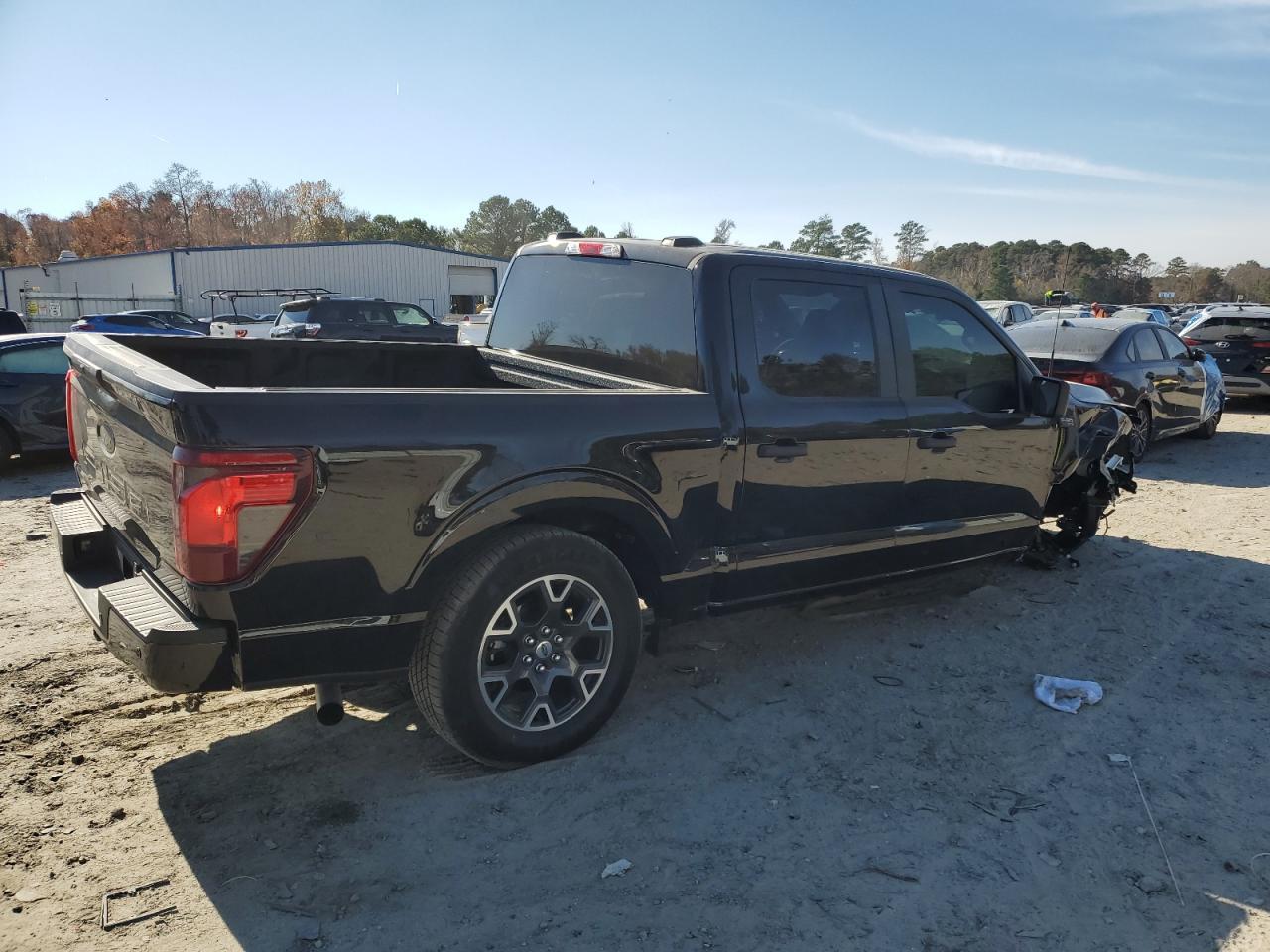 2025 Ford F150 Stx - Фото 3