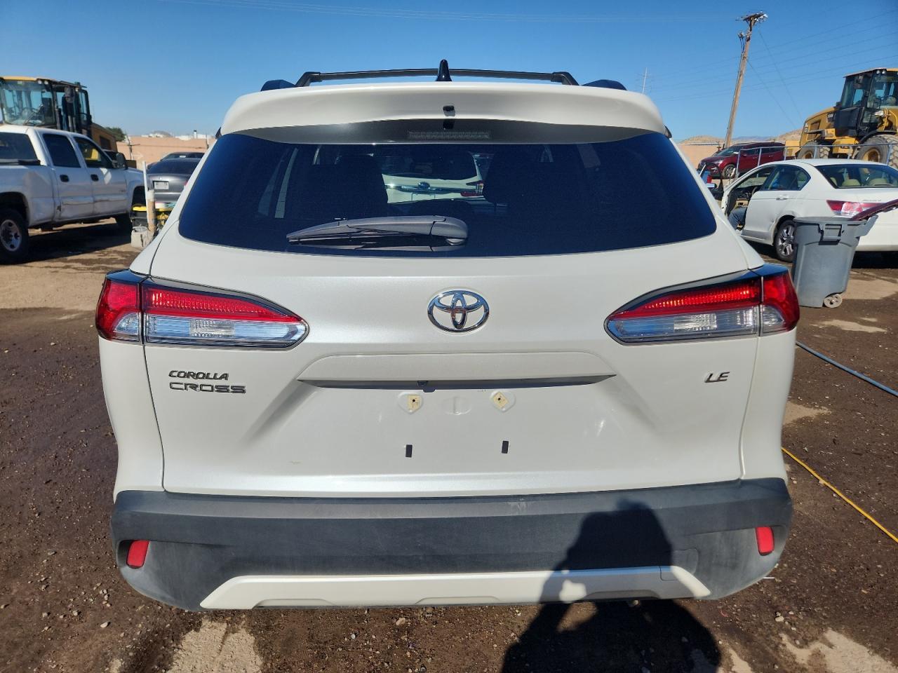 2025 Toyota Corolla Cross Le - Image 6