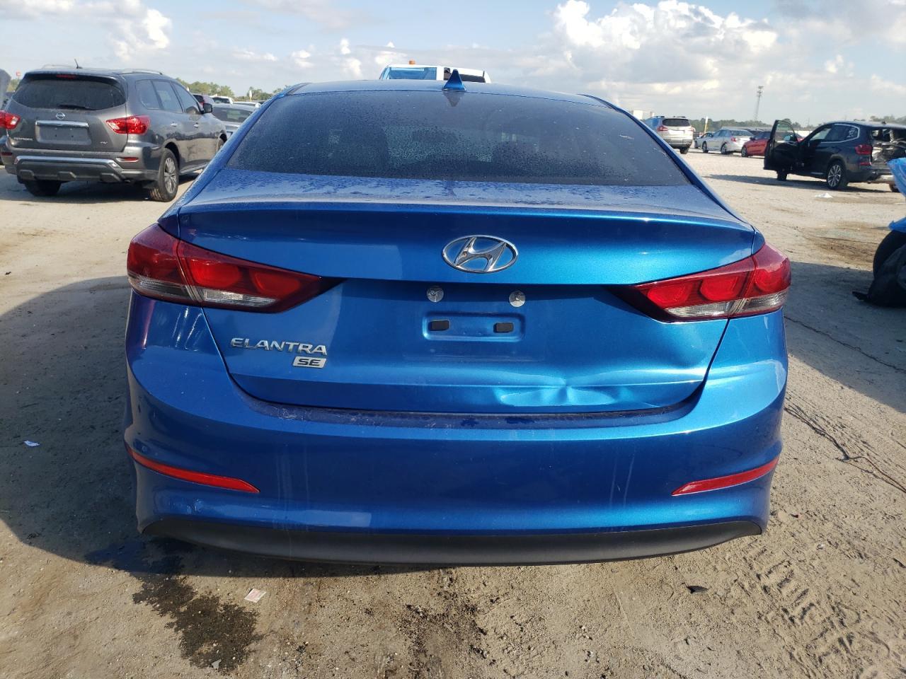 2017 Hyundai Elantra Se - Фото 6
