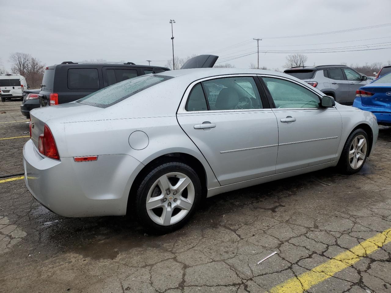 2012 Chevrolet Malibu Ls - Фото 3