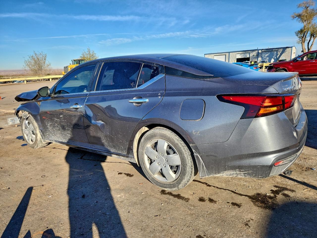 2022 Nissan Altima S - Фото 2