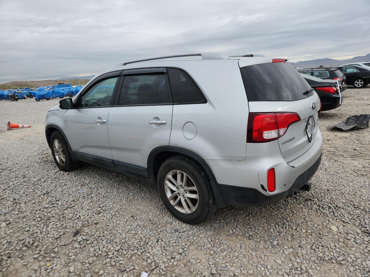 2015 Kia Sorento Lx - Фото 2