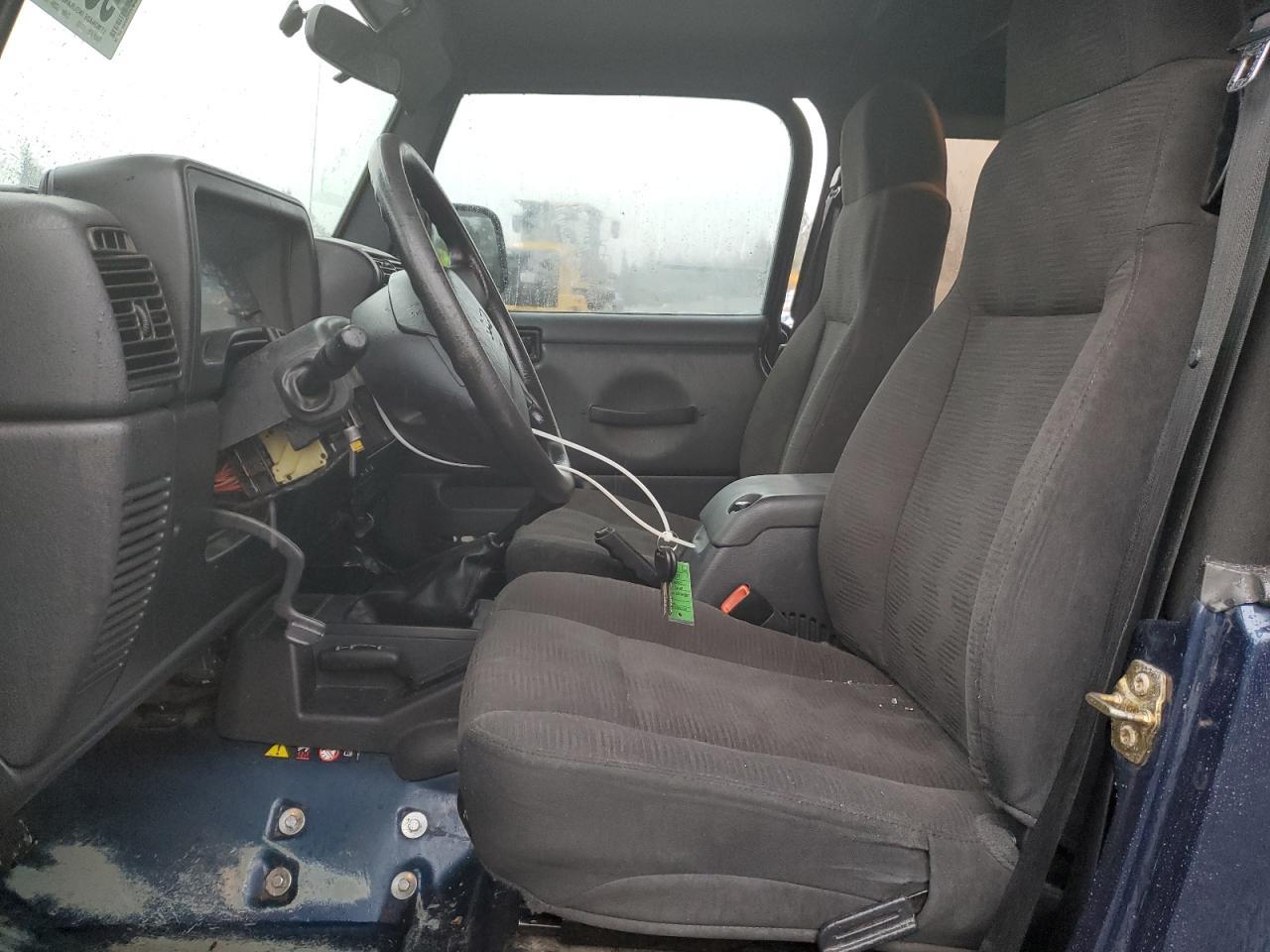 2005 Jeep Wrangler X - Image 7