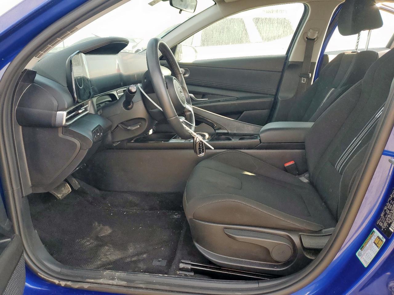 2023 Hyundai Elantra Sel - Image 7