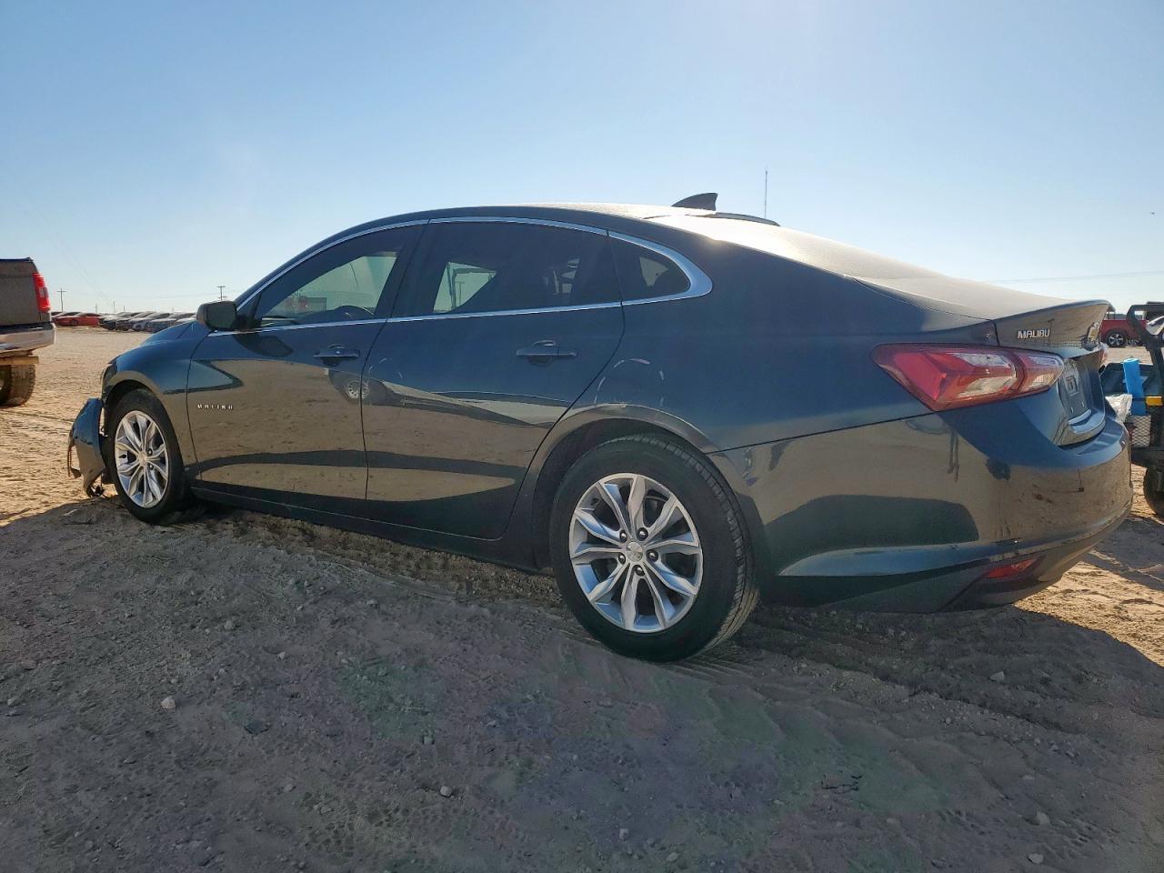 2020 Chevrolet Malibu Lt - Фото 2