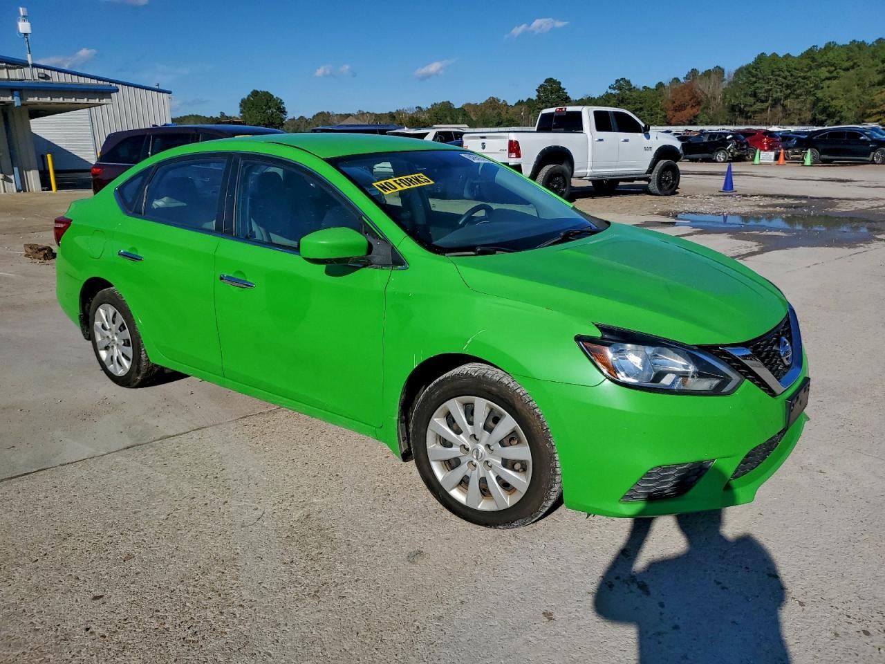 2017 Nissan Sentra S - Фото 4