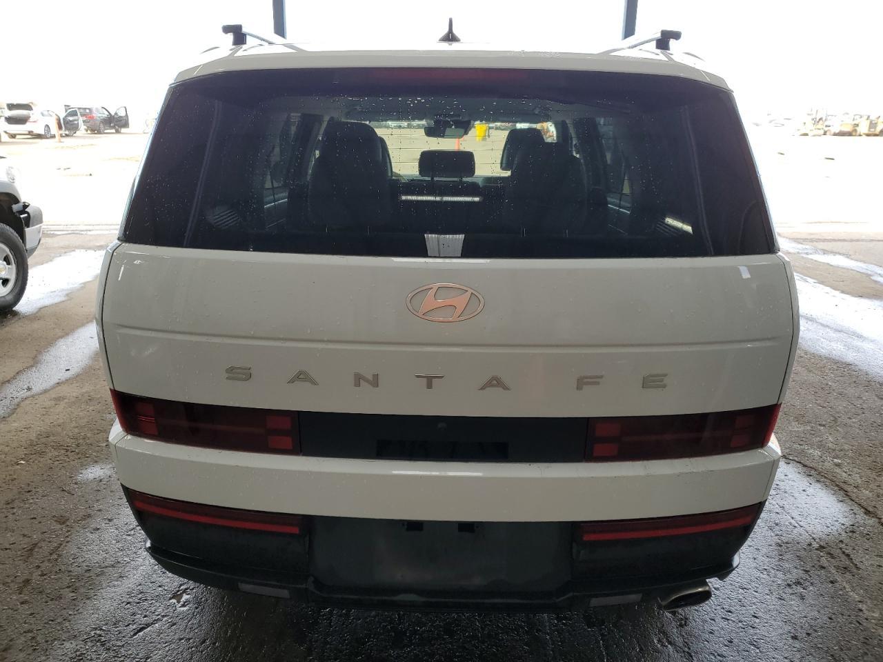 2025 Hyundai Santa Fe Sel - Image 6