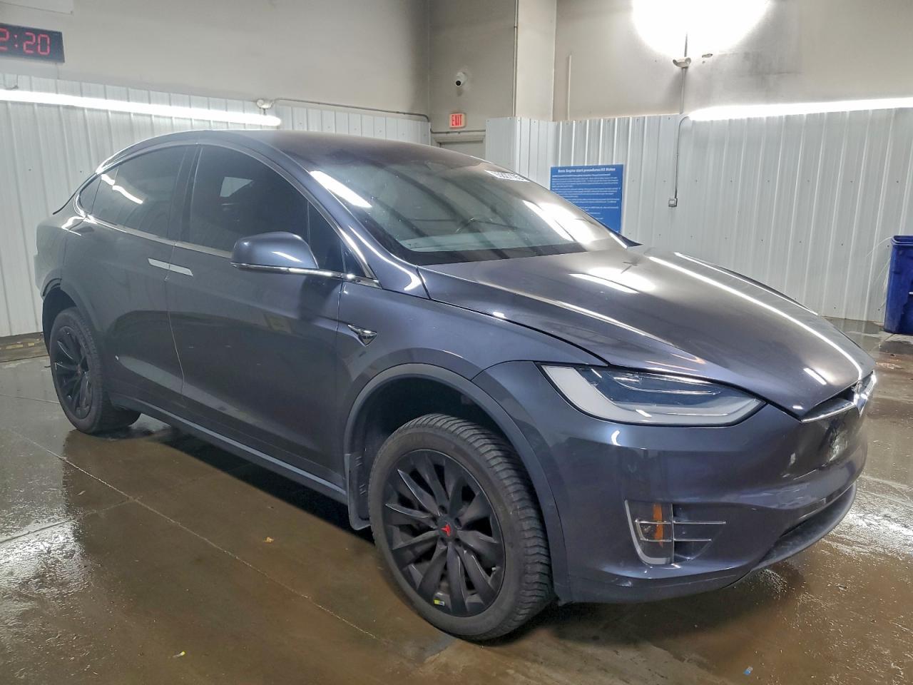 2021 Tesla Model X - Image 4