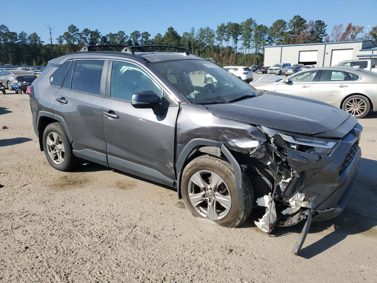 2022 Toyota Rav4 Xle - Image 4