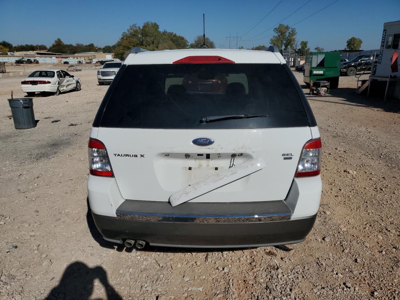 2008 Ford Taurus X Sel - Image 6