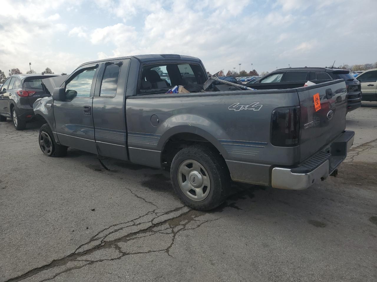 2005 Ford F150 - Фото 2