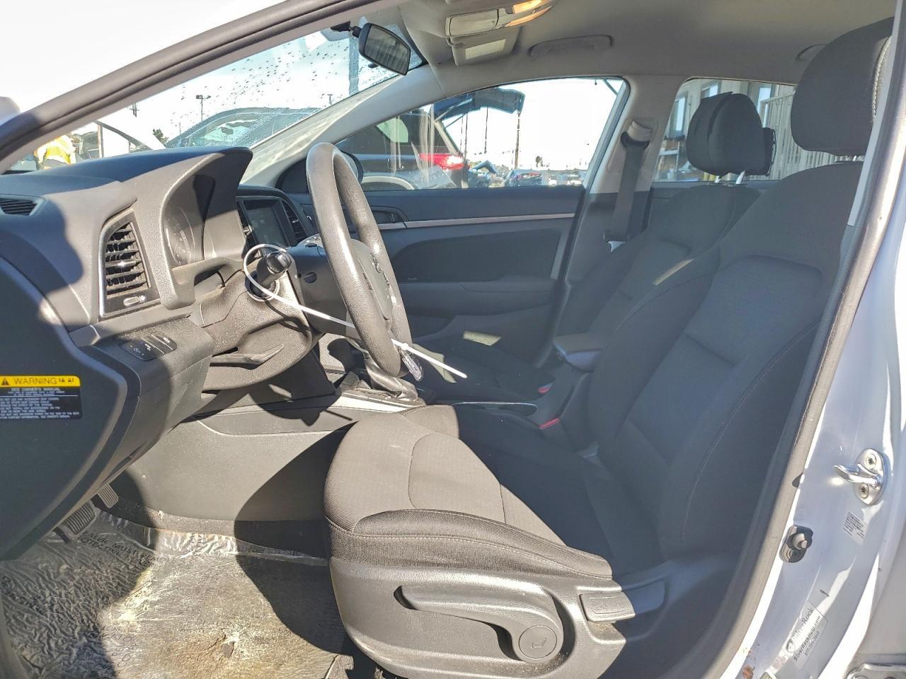 2018 Hyundai Elantra Sel - Фото 7