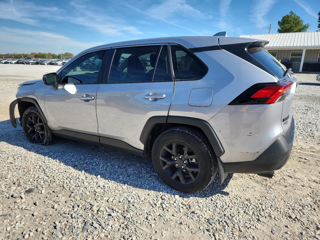 2023 Toyota Rav4 Le - Фото 2