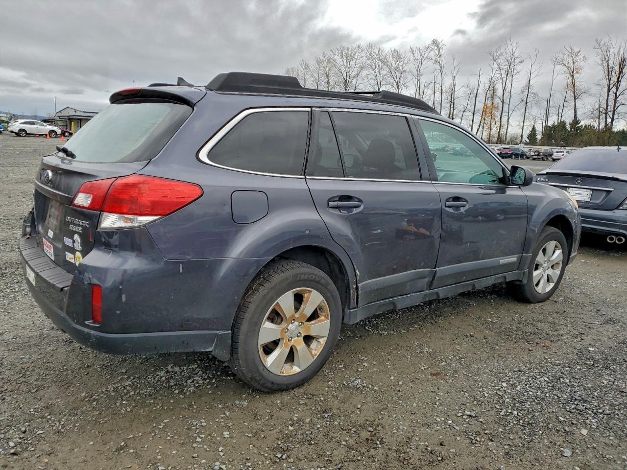 2011 Subaru Outback 2.5I Premium - Фото 3