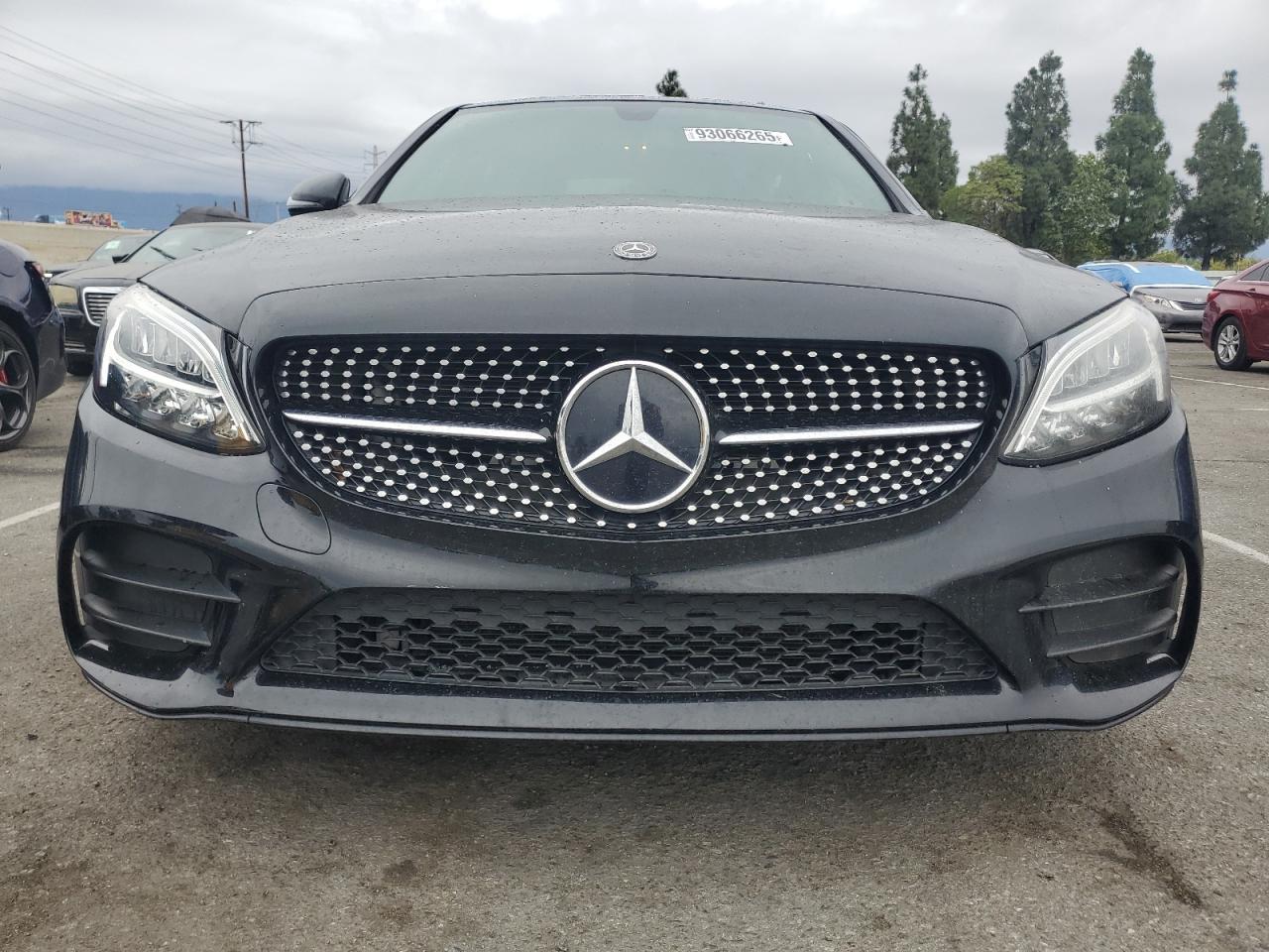 2019 Mercedes-Benz C 300 - Фото 5
