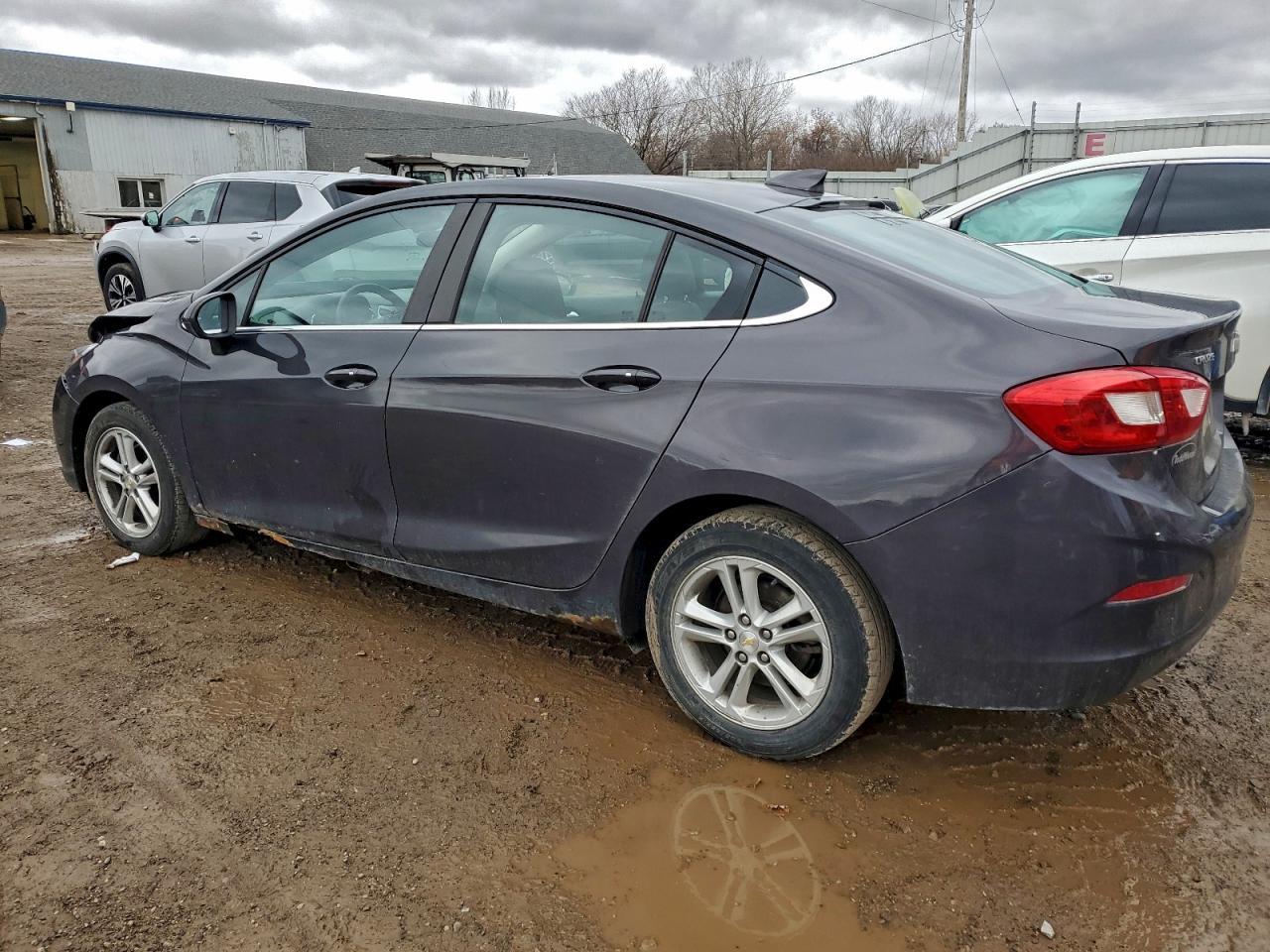 2016 Chevrolet Cruze Lt - Фото 2