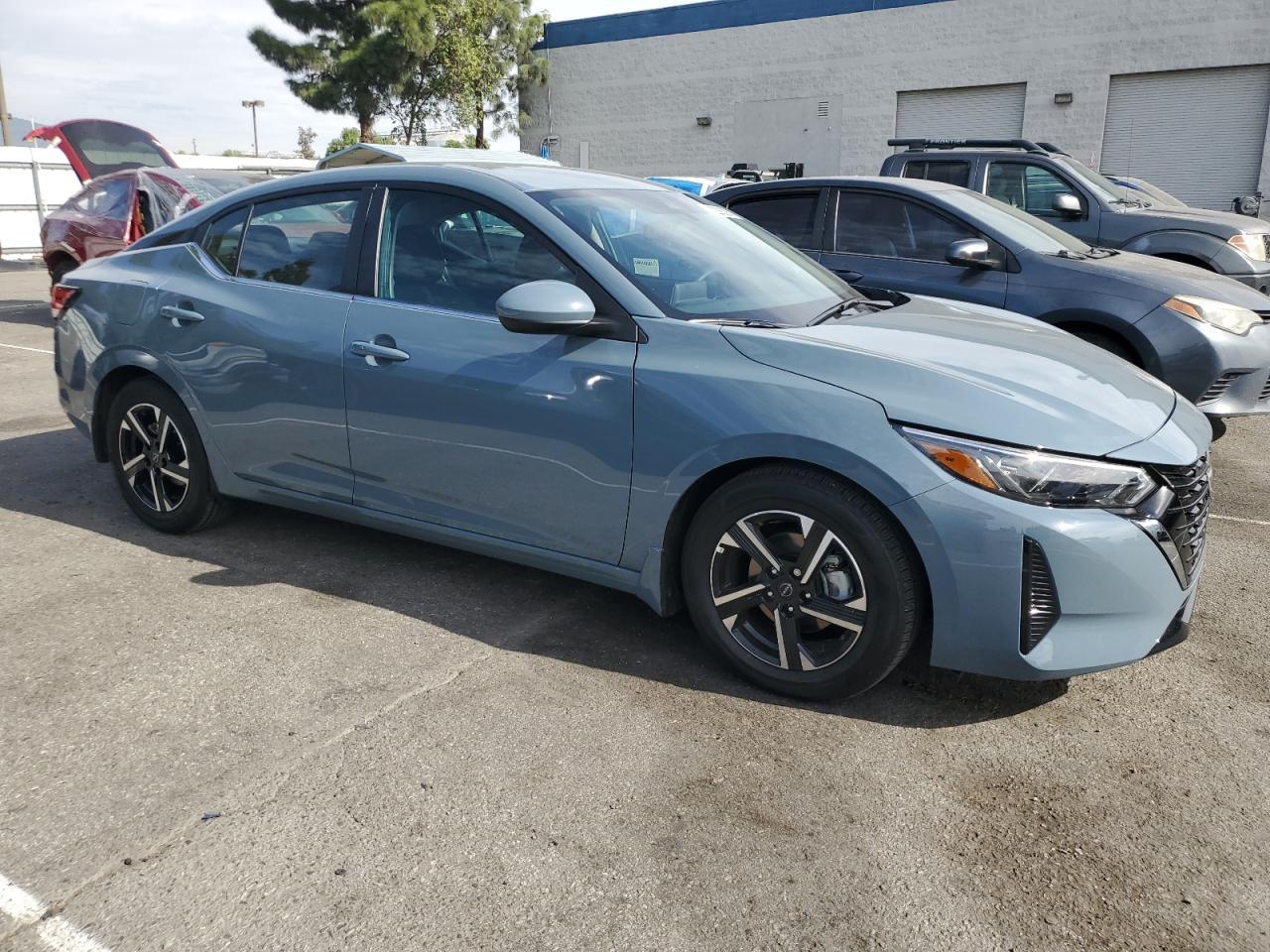 2025 Nissan Sentra Sv - Фото 4