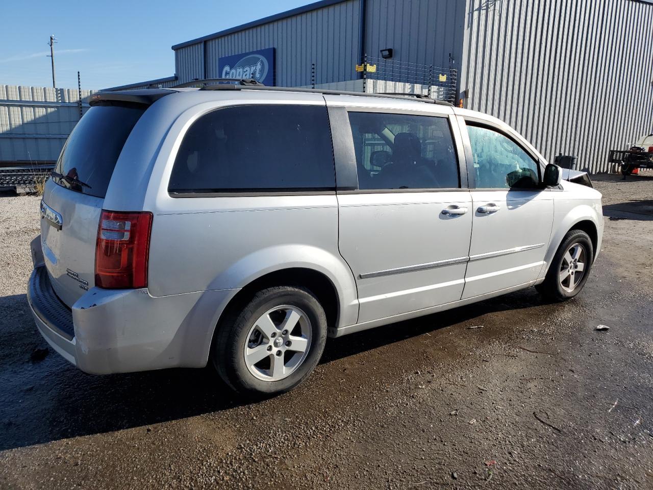 2010 Dodge Grand Caravan Sxt - Фото 3