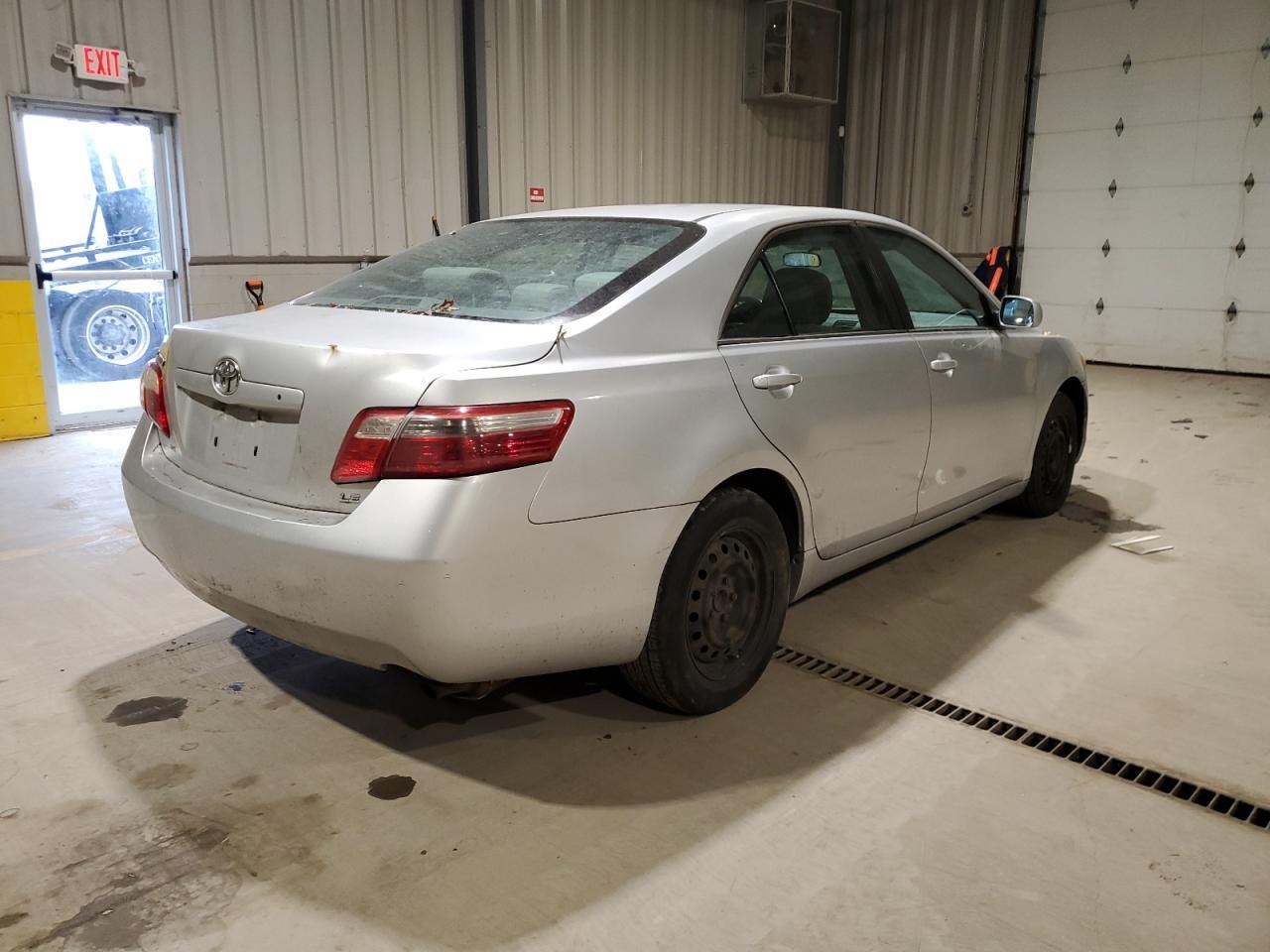 2008 Toyota Camry Ce - Фото 3