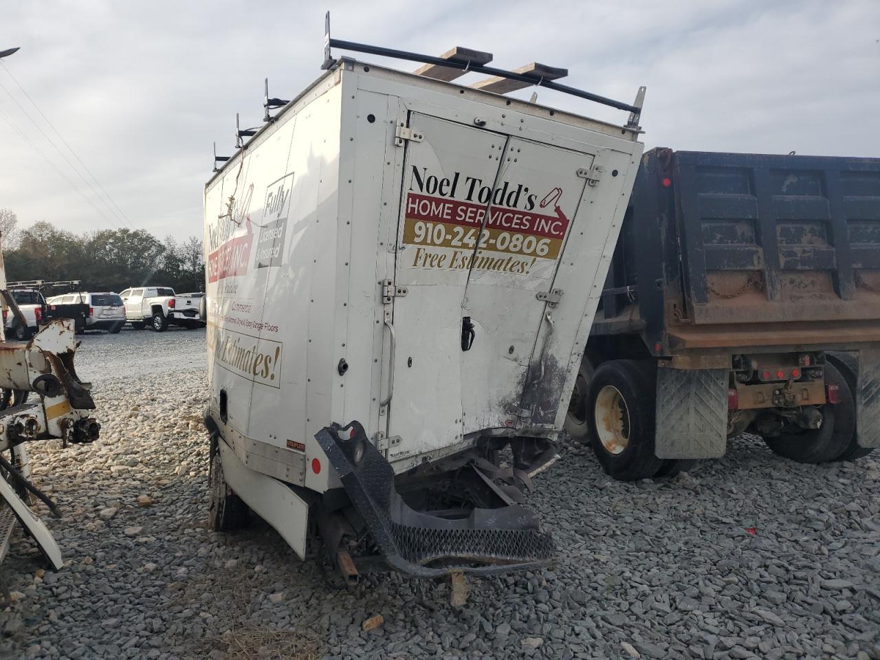 2021 Ford Econoline E350 Super Duty Cutaway Van - Фото 2