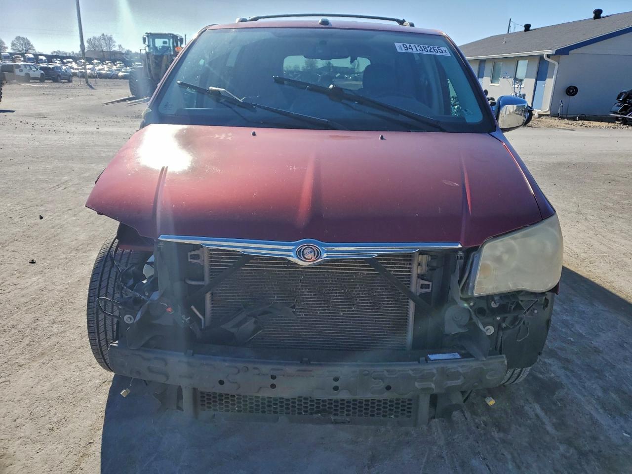 2010 Chrysler Town & Country Touring Plus - Фото 5