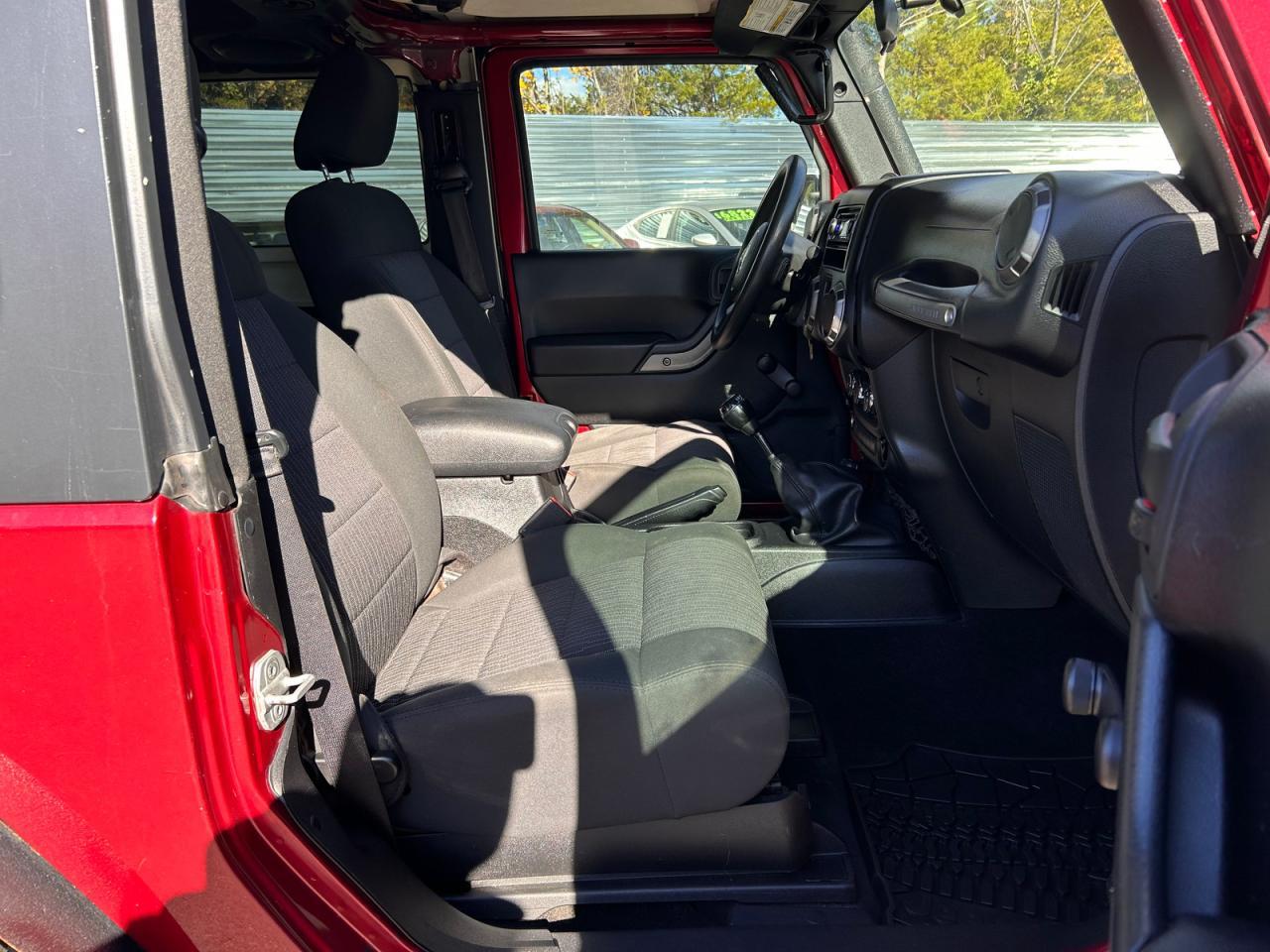 2012 Jeep Wrangler Sport - Фото 5