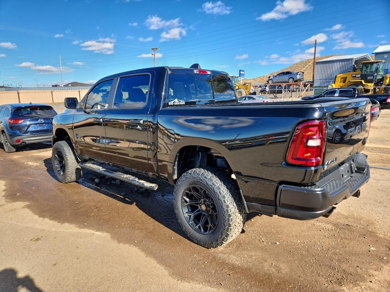 2025 Ram 1500 Tradesman - Фото 2