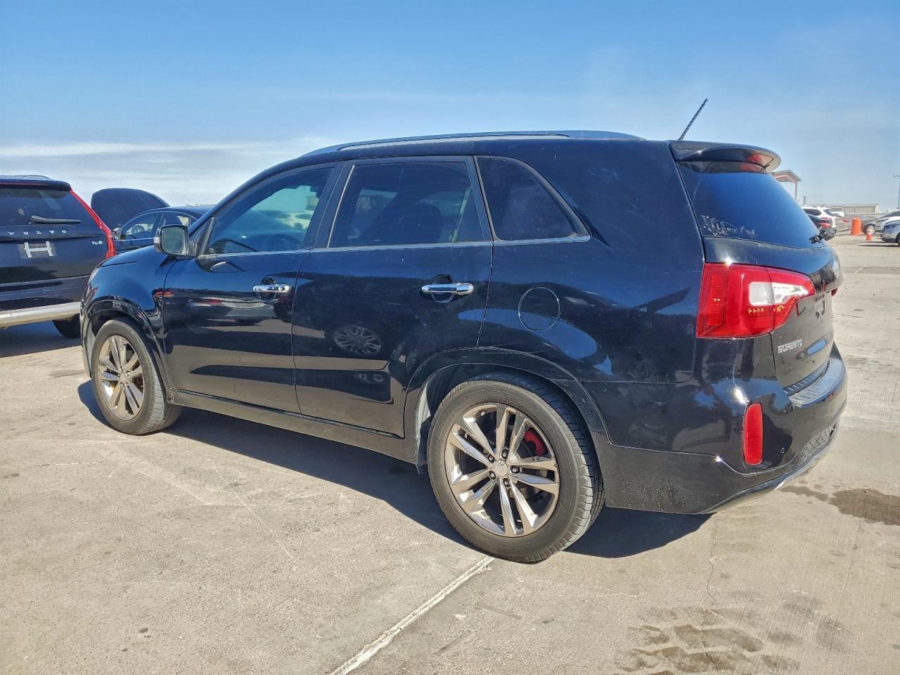 2014 Kia Sorento Sx - Image 2