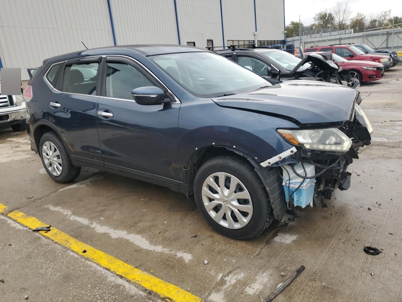 2015 Nissan Rogue S - Image 4
