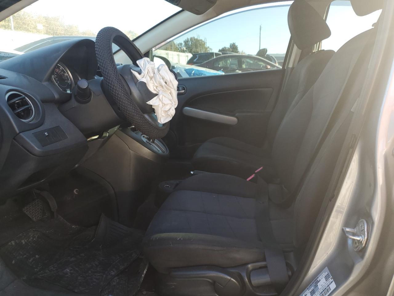 2012 Mazda Mazda2 - Фото 7