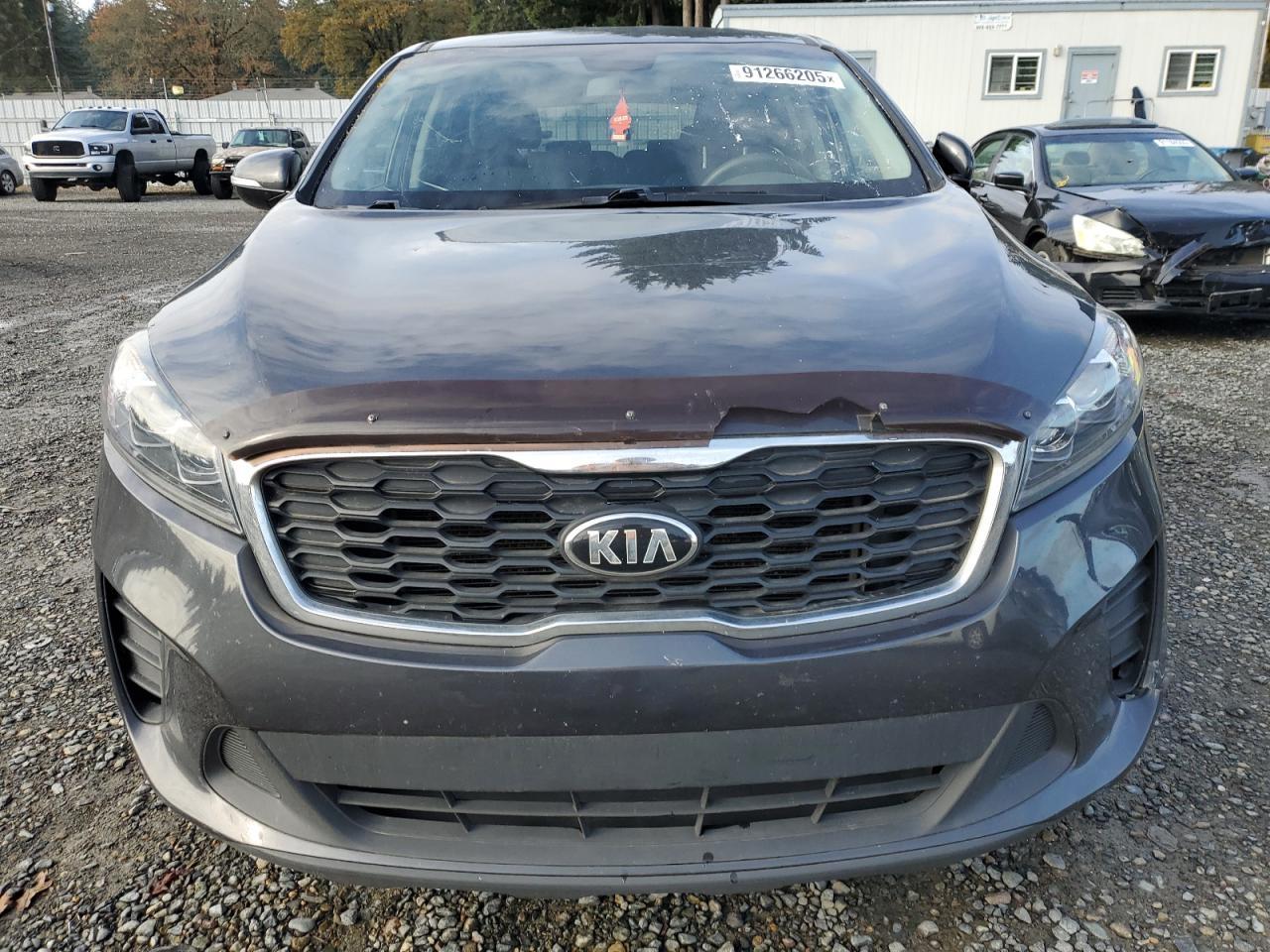 2019 Kia Sorento L - Image 5