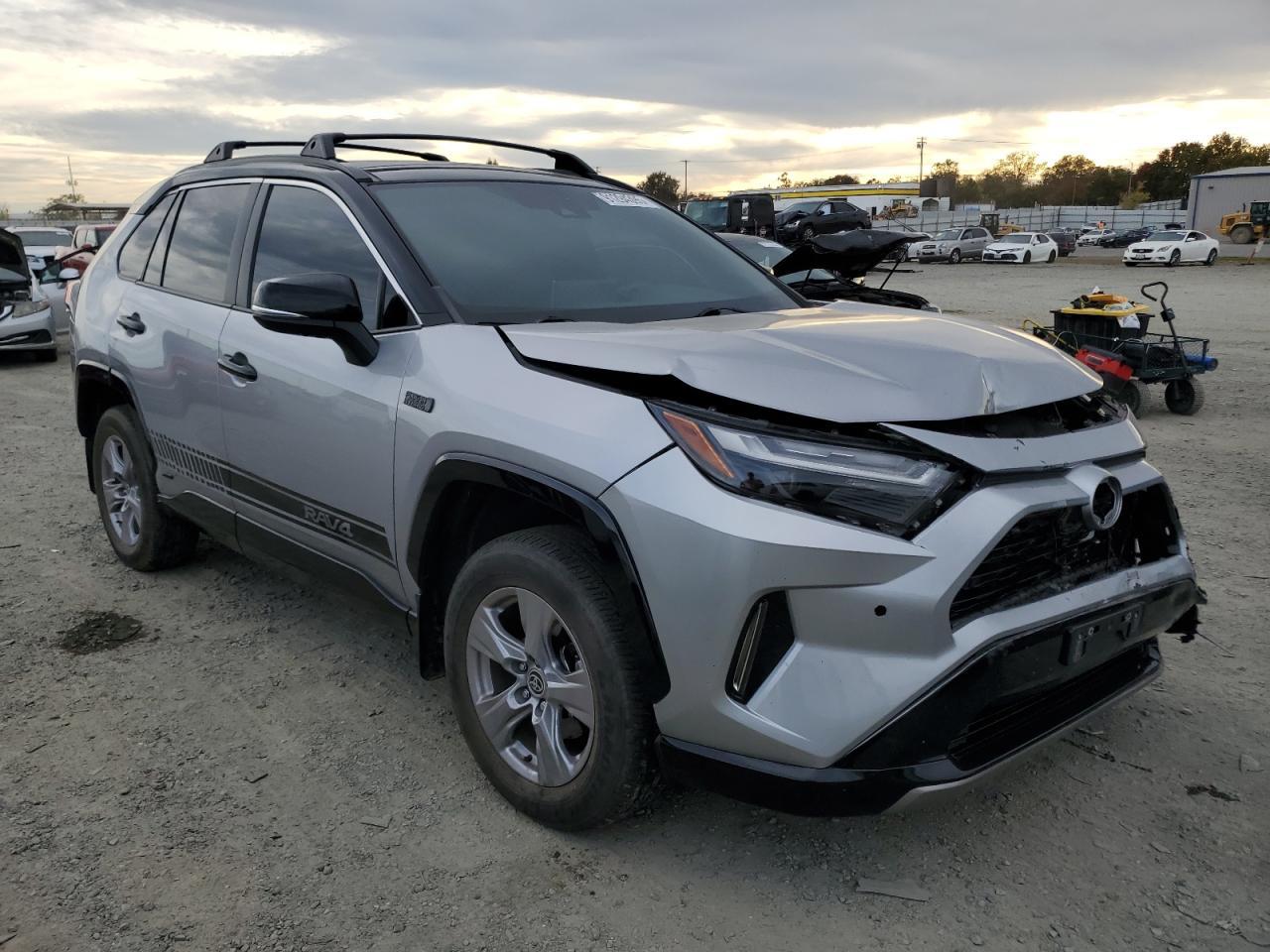 2022 Toyota Rav4 Xse - Фото 4