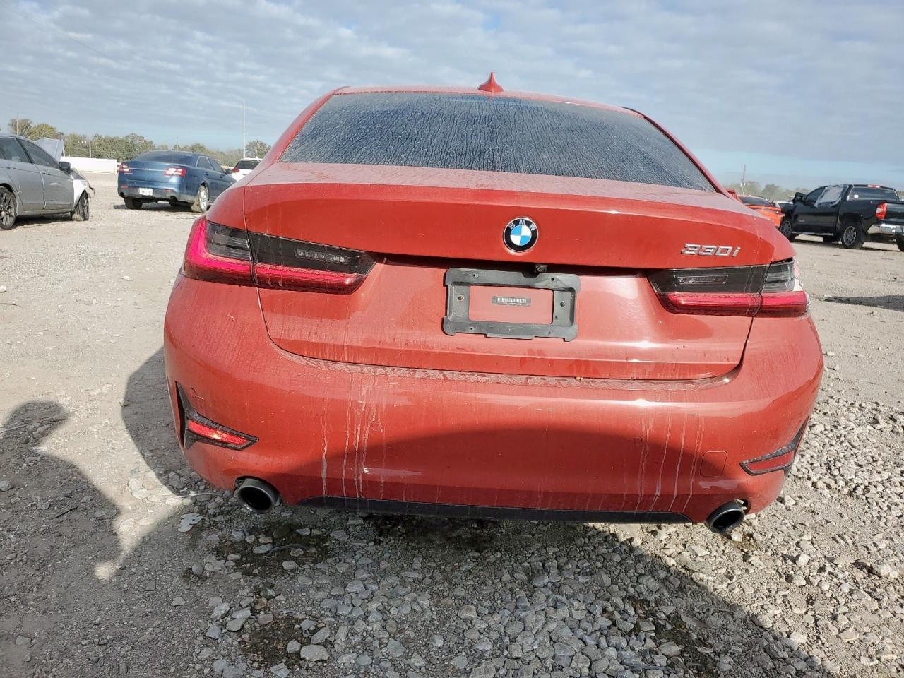 2021 BMW 330I - Фото 6